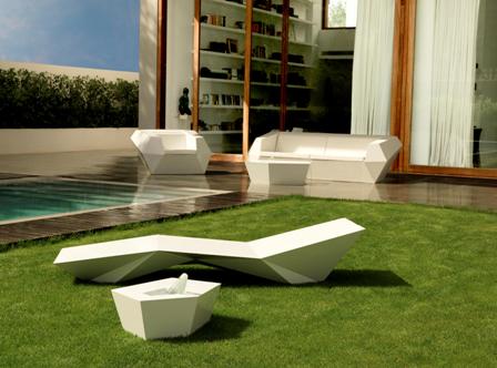 Vondom Faz 17 outdoor furniture