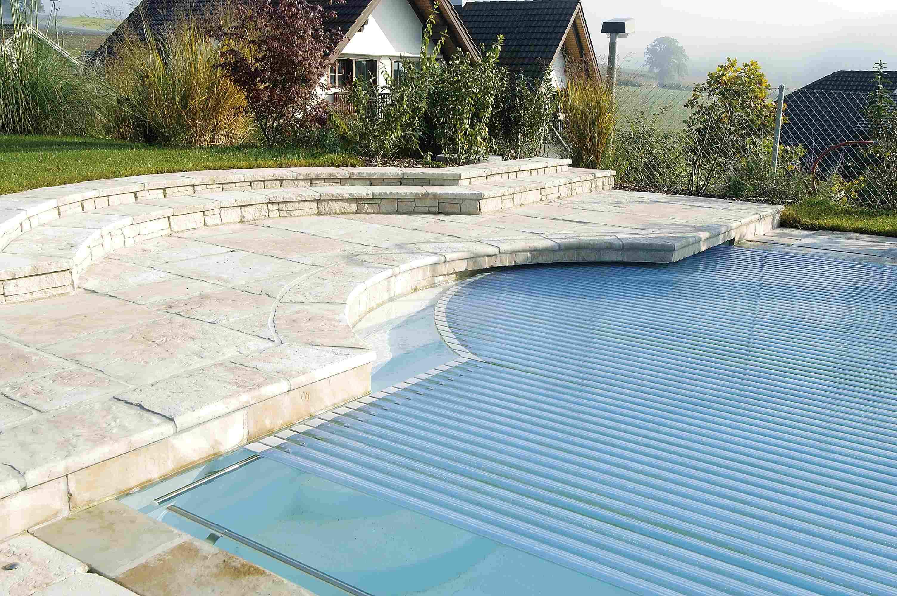 Automatic Rigid Slatted Pool Cover Coping Canterleaved Covertech Grando 